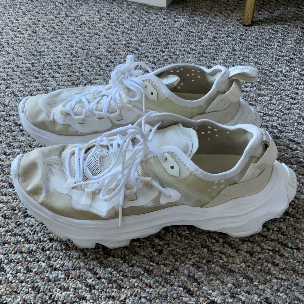 Sorel kinetic breakthru tech sneaker in white chalk